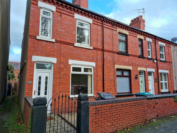 3 Bedroom End Of Terrace House For Sale In Empress Road, Wrecsam, Empress Road, Wrexham, LL13