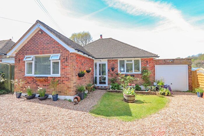 2 Bedroom Detached Bungalow For Sale In Sandrock Hill, Crowhurst, Battle, TN33