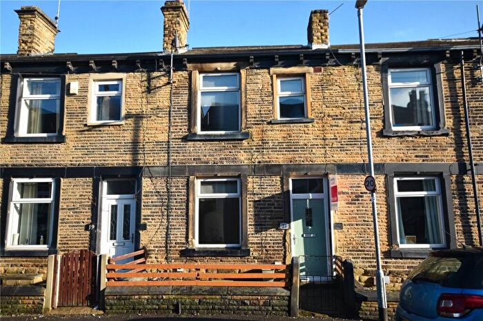 3 Bedroom Terraced House To Rent In Johnson Terrace, Morley, Leeds, West Yorkshire, LS27