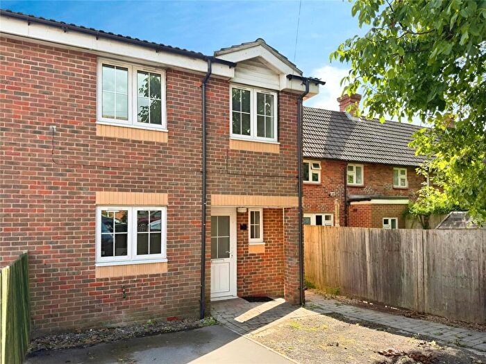 3 Bedroom House To Rent In Ashurst Road, Portsmouth, Hampshire, PO6