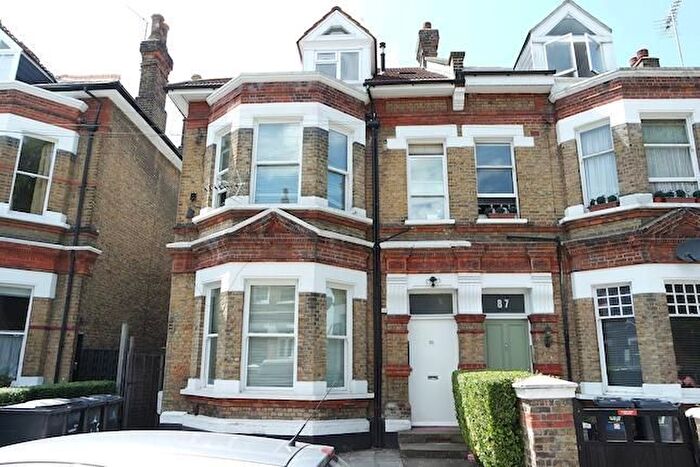 1 Bedroom Flat To Rent In Tierney Road, London, SW2