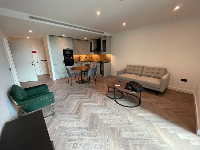 1 Bedroom Flat To Rent In Merino Gardens, London, E1W