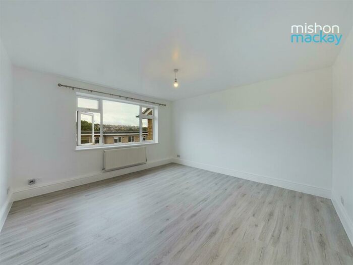 2 Bedroom Flat To Rent In Curwen Place, Brighton, BN1