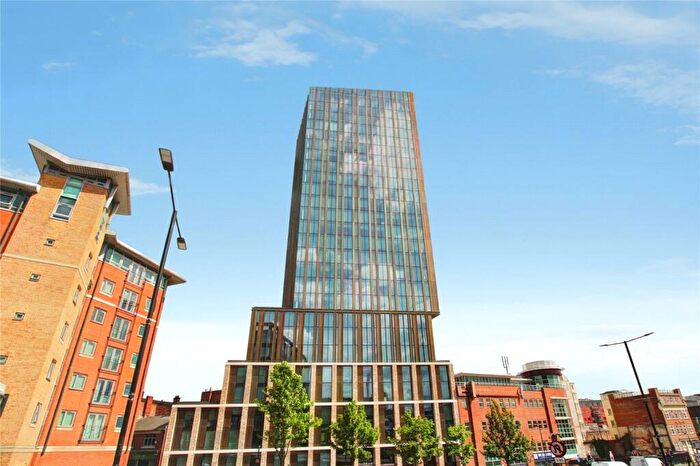 2 Bedroom Apartment To Rent In Hadrian's Tower, Rutherford Street, Newcastle Upon Tyne, NE4