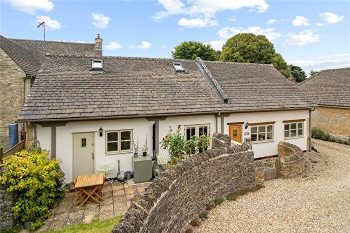 3 Bedroom Detached House For Sale In Lonsdale Court, Great Rollright, Chipping Norton, Oxfordshire, OX7