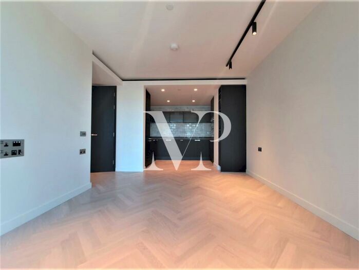2 Bedroom Apartment To Rent In One Crown Place, Sun Street, London, EC2A