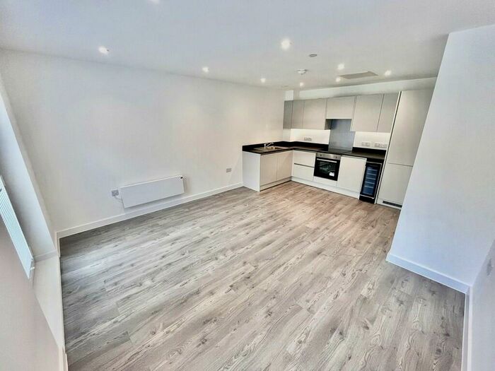 1 Bedroom Apartment To Rent In Alexandra Park, LS4