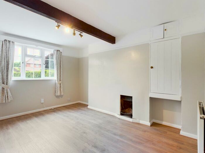 2 Bedroom Character Property To Rent In Little Basing, Lychpit, Basingstoke, RG24