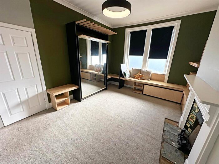 1 Bedroom Flat To Rent In Yeoman Street, North Shields, Tyne And Wear, NE29