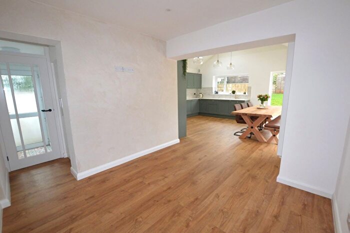2 Bedroom Detached Bungalow For Sale In Bowerland Avenue, Watcombe Park, Torquay, Devon, TQ2