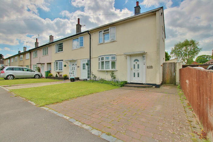 2 Bedroom End Of Terrace House To Rent In Colne Avenue, Millbrook, SO16