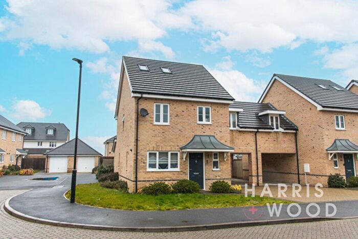 4 Bedroom Link Detached House For Sale In Meadow Lane, Great Bentley, Colchester, Essex, CO7