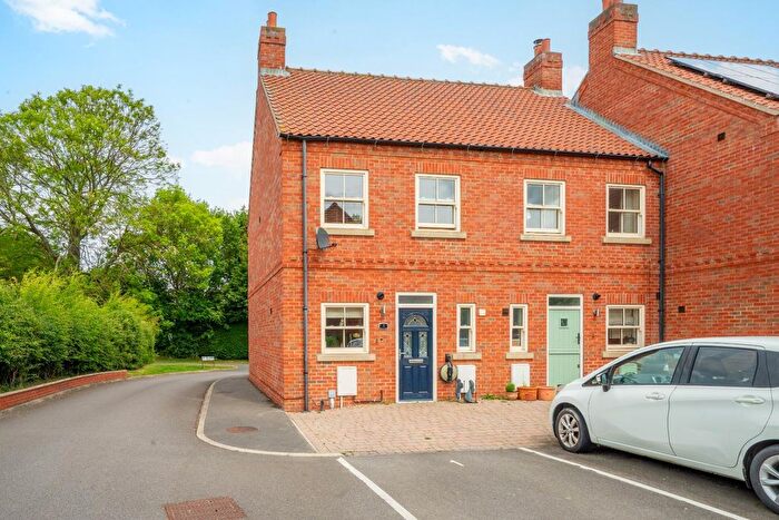 3 Bedroom Town House For Sale In Ash Tree Gardens, Appleton Roebuck, York, YO23
