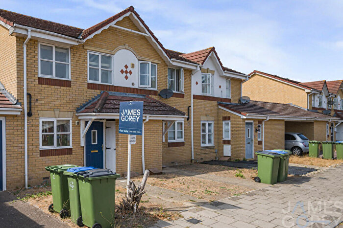 2 Bedroom End Of Terrace House For Sale In Grasshaven Way, Thamesmead, SE28