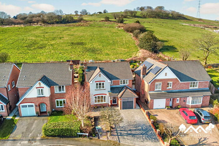 4 Bedroom Detached House For Sale In Heatherleigh Gardens, Oakdale, Blackburn, BB2