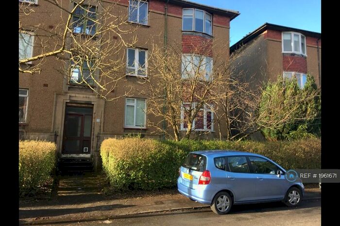 2 Bedroom Flat To Rent In Penrith Drive, Glasgow, G12