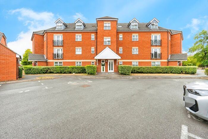 2 Bedroom Flat For Sale In Palgrave Road, Bedford, Bedfordshire, MK42
