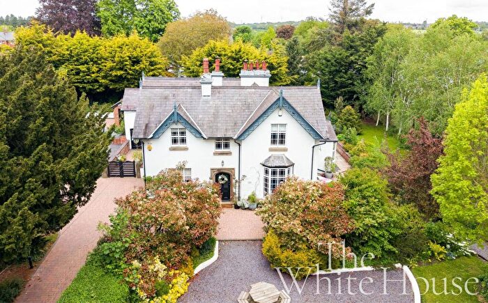 5 Bedroom Detached House For Sale In Wrexham Road, Mold, CH7