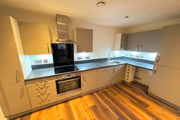 1 Bedroom Flat To Rent In Crown Drive, Romford, RM7