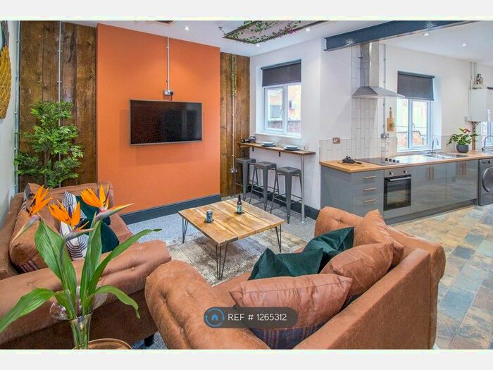 7 Bedroom Terraced House To Rent In Kimberley Road, Leicester, LE2