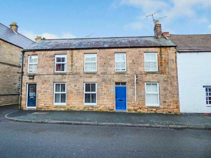 2 Bedroom Flat For Sale In Main Street, Felton, Northumberland, NE65