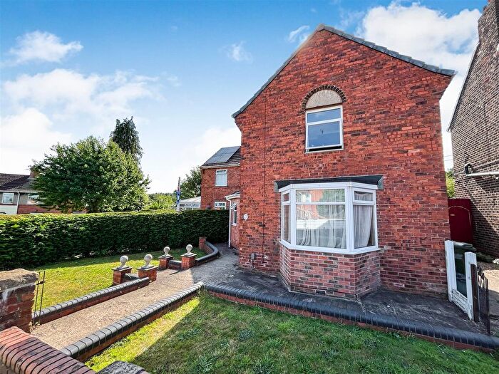 2 Bedroom Semi-Detached House For Sale In Fraser Street, Newstead Village, NG15