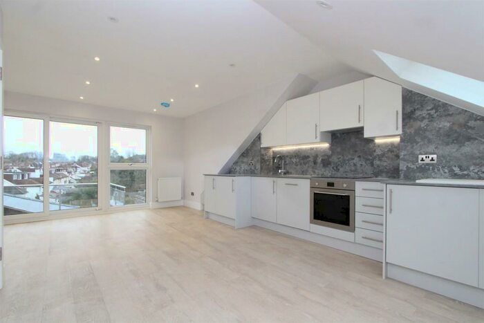 2 Bedroom Apartment To Rent In Alexandra Park Road, Muswell Hill, N10