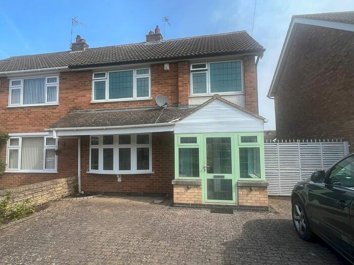 3 Bedroom Semi-Detached House To Rent In Fairstone Hill, Oadby, Leicester, LE2