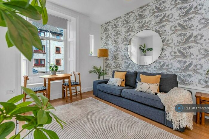 1 Bedroom Flat To Rent In Piersfield Grove, Edinburgh, EH8