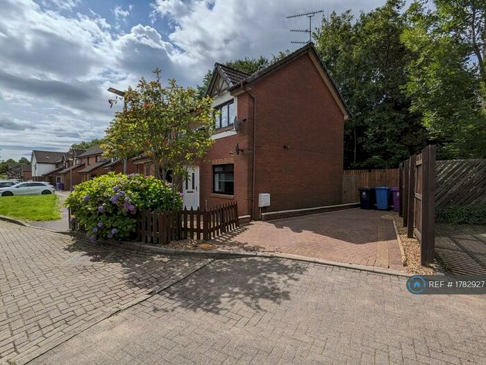 2 Bedroom Flat To Rent In Dennyholm Wynd, Kilbirnie, KA25