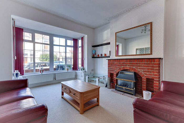 4 Bedroom Terraced House To Rent In Francis Avenue, Southsea Unfurnished, PO4