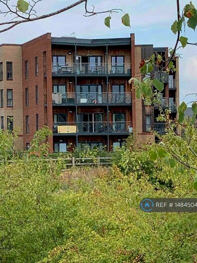 2 Bedroom Penthouse To Rent In Eniac View, Oakgrove, Milton Keynes, MK10