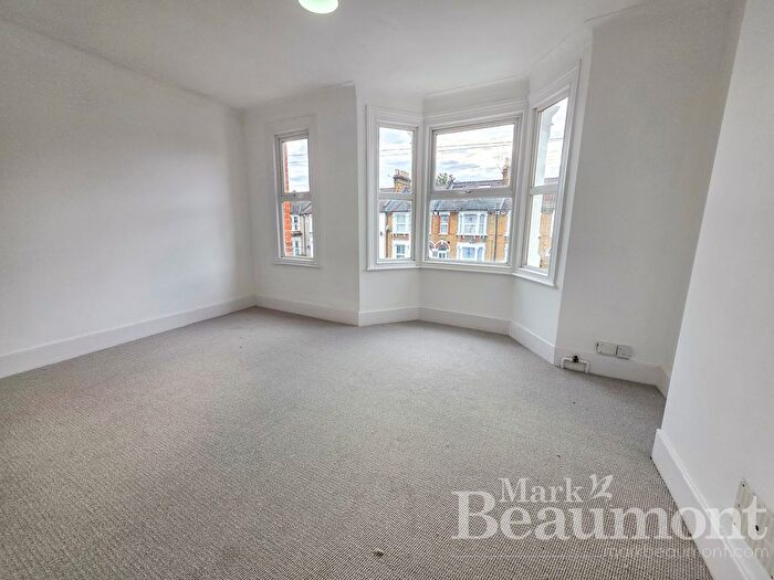 2 Bedroom Flat To Rent In Laleham Road, Catford, SE6
