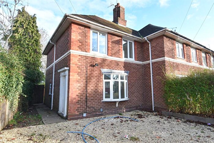 3 Bedroom End Of Terrace House To Rent In Alwold Road, Birmingham, West Midlands, B29