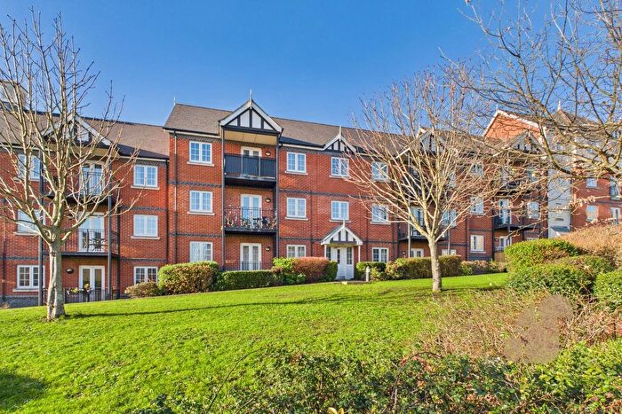 2 Bedroom Flat For Sale In Axial Drive, Colchester, CO4