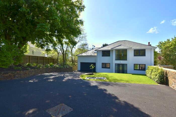 4 Bedroom Detached House For Sale In Enys, St. Gluvias, Penryn, TR10