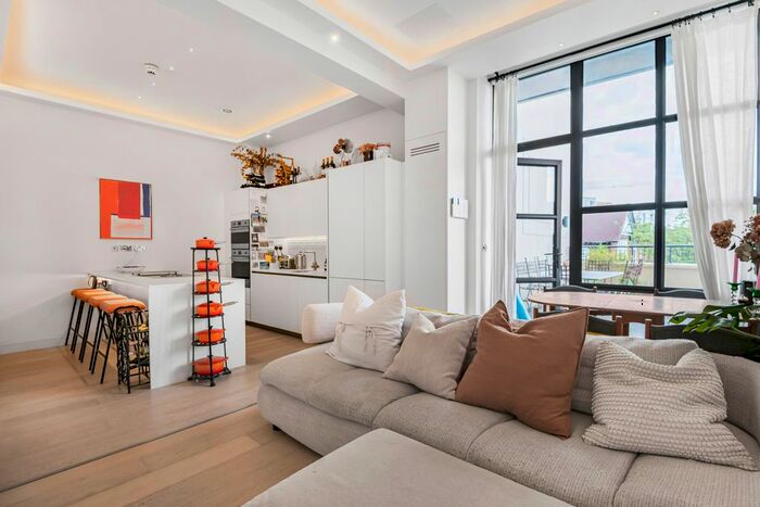 1 Bedroom Flat To Rent In Warple Way, London, W3