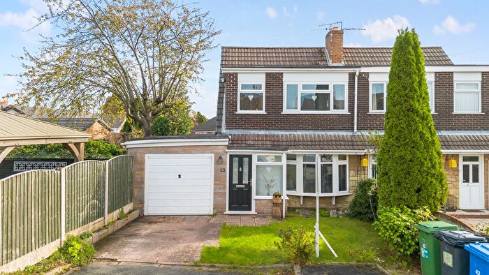 3 Bedroom Semi Detached House For Sale In Wednesbury Drive, Great Sankey, WA5