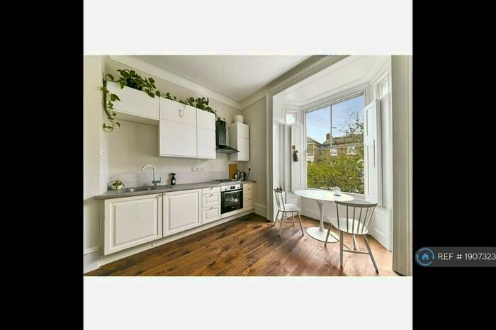 1 Bedroom Flat To Rent In Middleton Road, London, E8