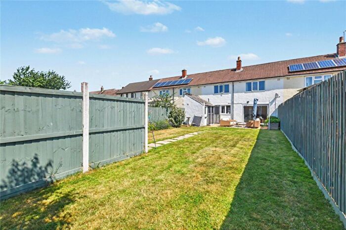 3 Bedroom Terraced House For Sale In Queensway, Guiseley, Leeds, LS20