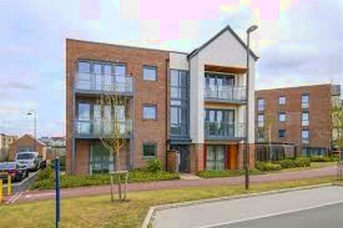 1 Bedroom Apartment To Rent In Larson Close, Oakgrove, Milton Keynes, Buckinghamshire, MK10