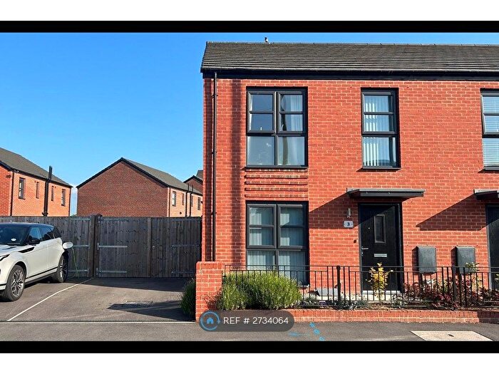 3 Bedroom Semi Detached House To Rent In Holland Street, Manchester, M40