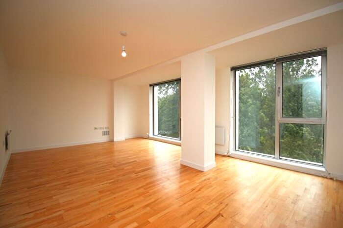 1 Bedroom Apartment For Sale In Sylvia Tower Dalton Street, M40