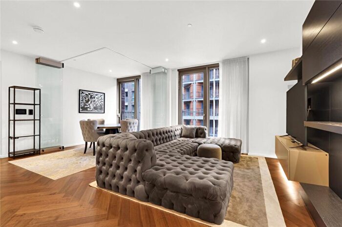 2 Bedroom Apartment For Sale In Capital Building, Embassy Gardens, New Union Square, Nine Elms, London, SW11