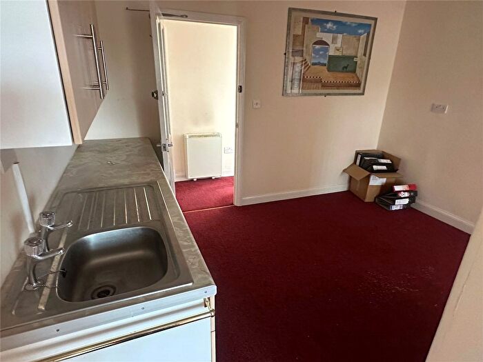 1 Bedroom Flat For Sale In Littlethorpe, Leicester, LE19