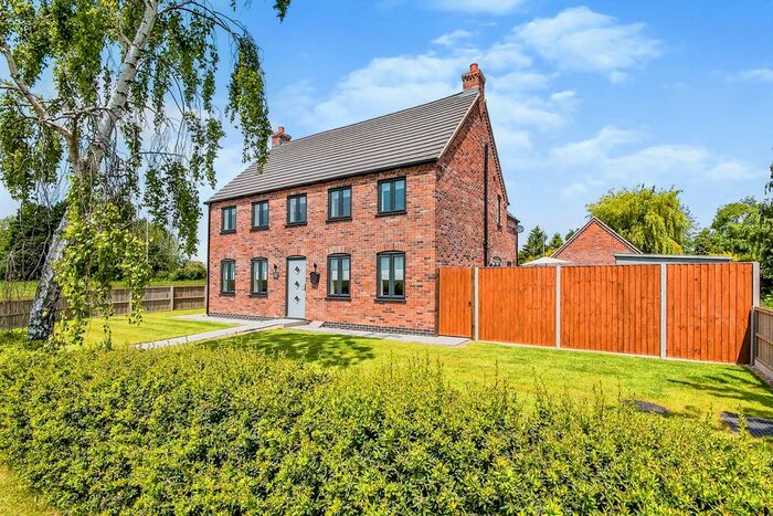 4 Bedroom Detached House For Sale In Fleet Road, Holbeach, Spalding, PE12