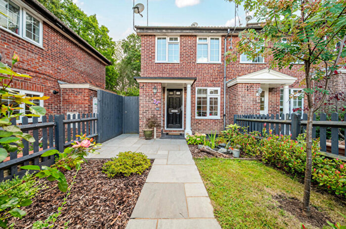 2 Bedroom End Of Terrace House For Sale In The Dell, East Grinstead, West Sussex, RH19