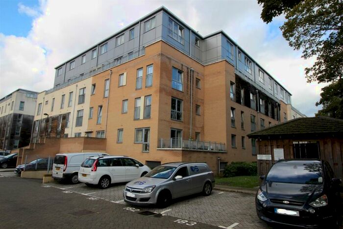 2 Bedroom Apartment To Rent In Jupiter Court, Cameron Crescent, Edgware, Greater London, HA8
