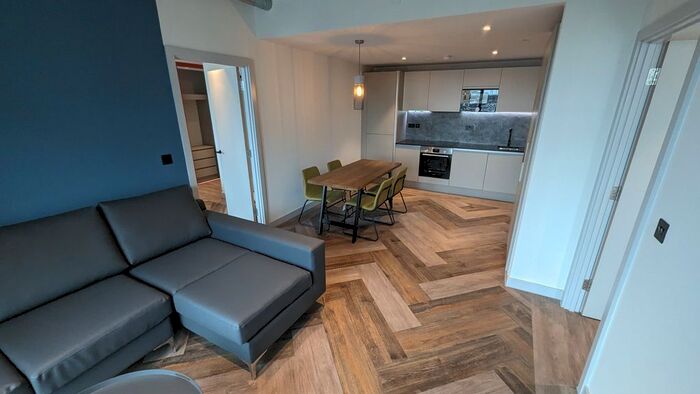 2 Bedroom Flat To Rent In Bendix Street, Manchester, M4