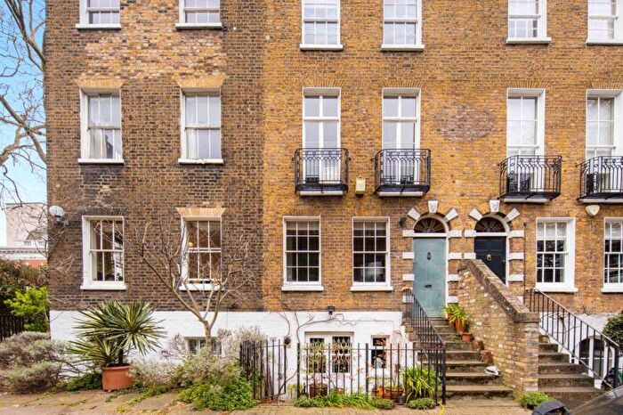 4 Bedroom House For Sale In The Terrace, Old Ford Road, London, E2